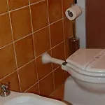 Le Monacelle מלון 3*