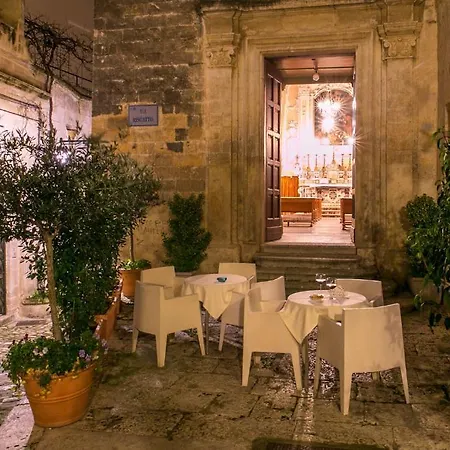 Le Monacelle فندق 3*