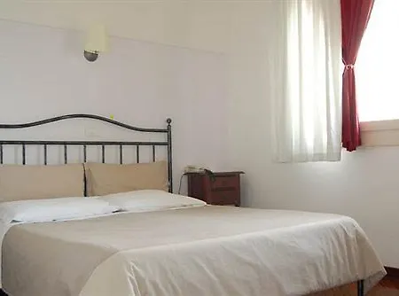 Le Monacelle Hotel 3*